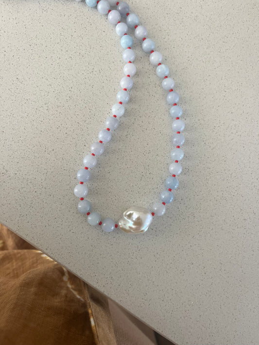 The Shallows Pearl Necklace