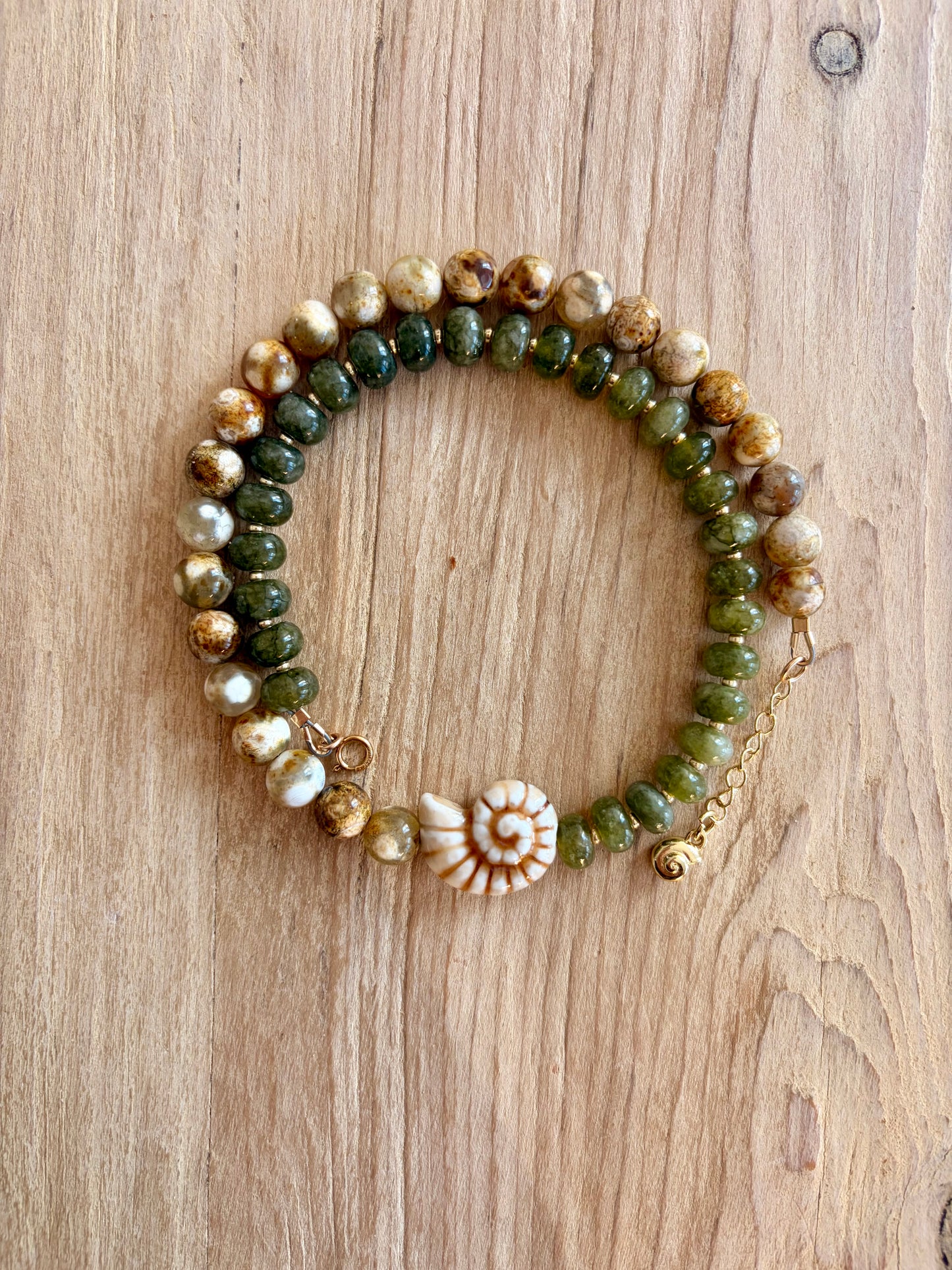 Pandanas Necklace